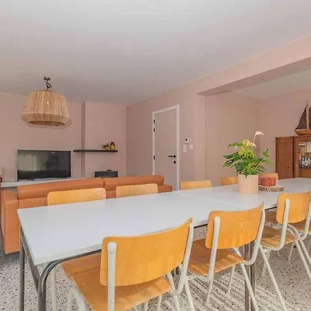 Vakantiewoning Voor 12 Met Garages Terras Tuin * Blankenberge