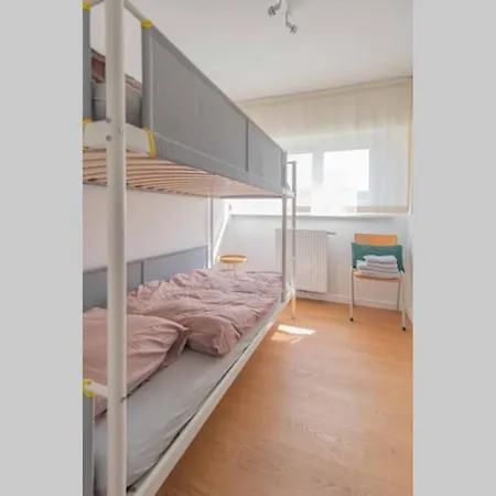 Vakantiewoning Voor 12 Met Garages Terras Tuin *